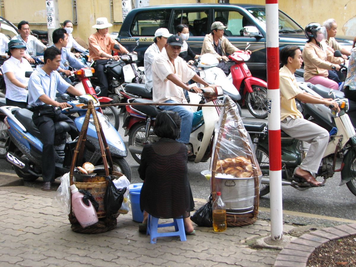 Morning rush_view from Vietnam street